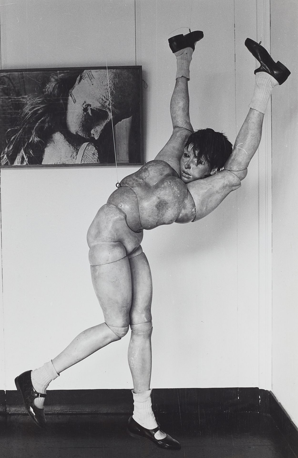 Umbo (Otto Umbehr), Ohne Titel (Hans Bellmer-Ausstellung, Hannover)