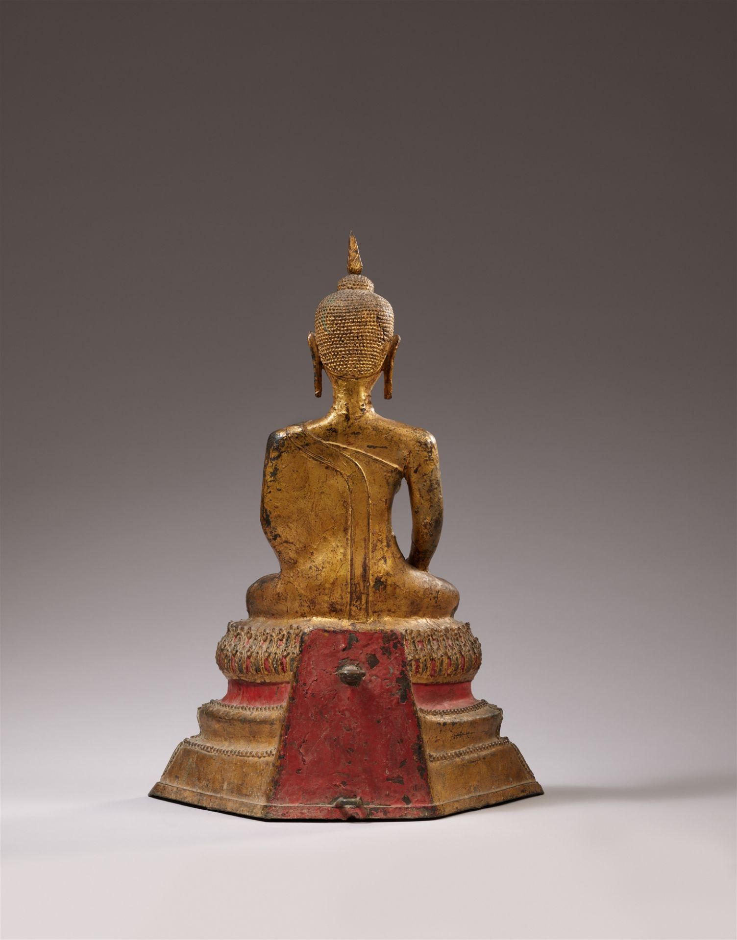 A Ratanakosin gilt-lacquered bronze figure of Buddha Shakyamuni. Thailand. 19th century - Image 2 of 2