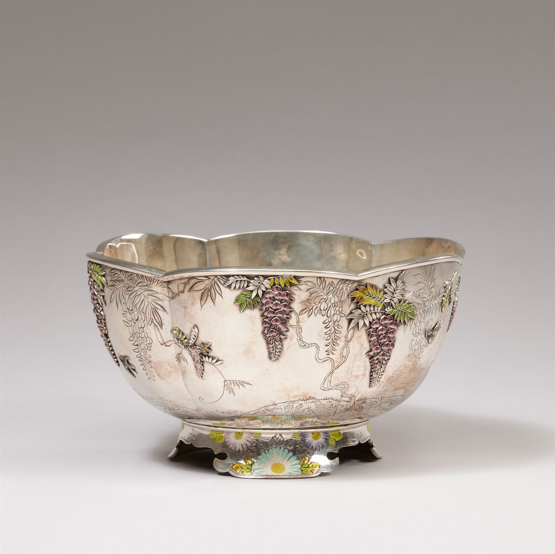 A double-walled silver bowl with translucent enamel. Around 1900 - Image 2 of 2