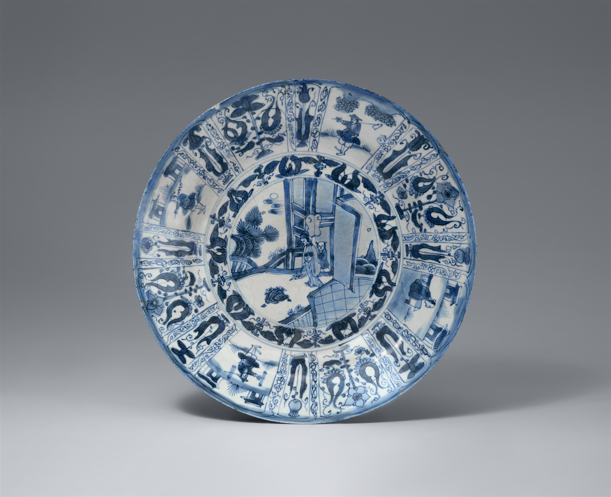 A blue and white 'kraak' charger. Ming dynasty, 17th century