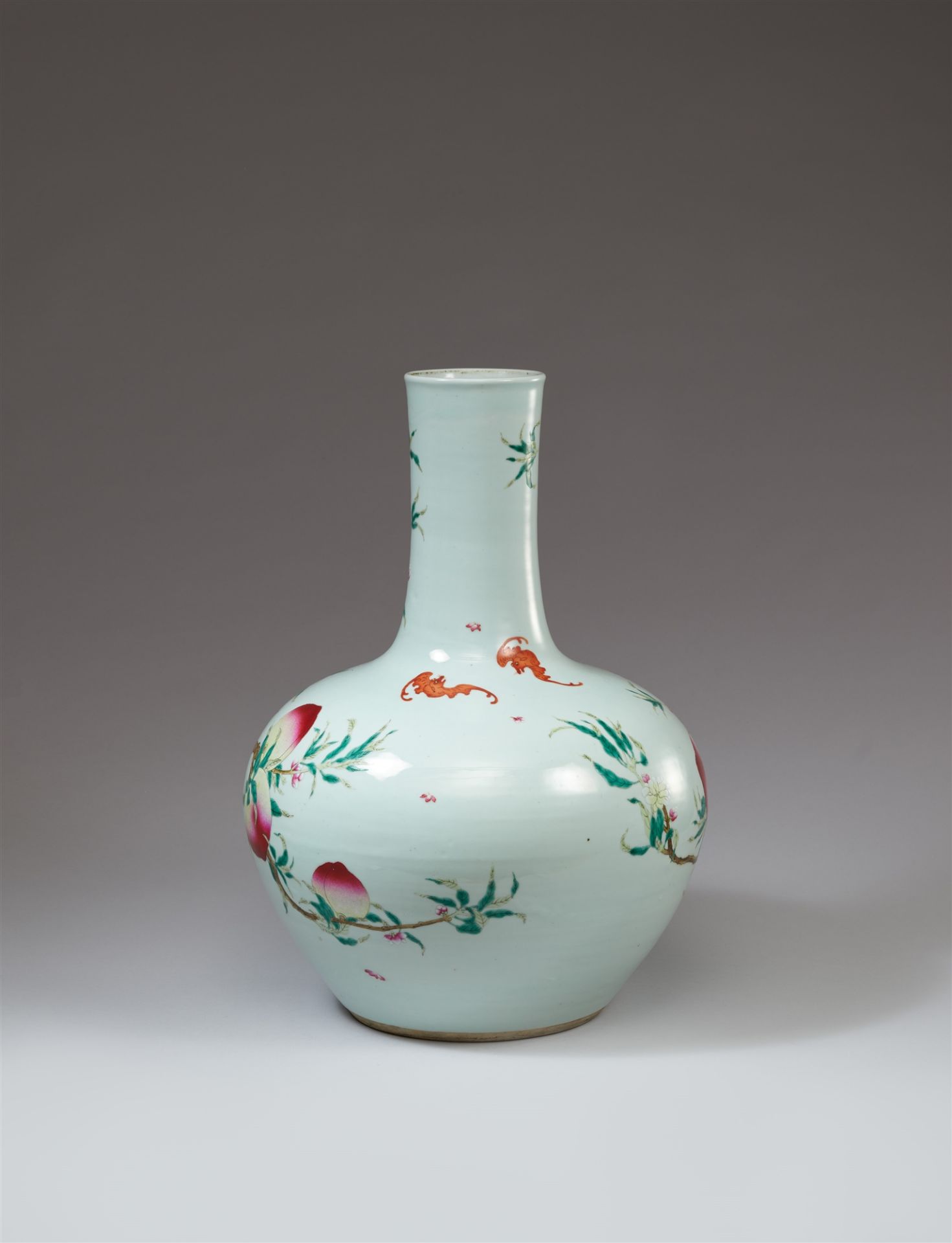 A large famille rose 'Nine Peaches' vase. 19th/early 20th century - Image 2 of 2
