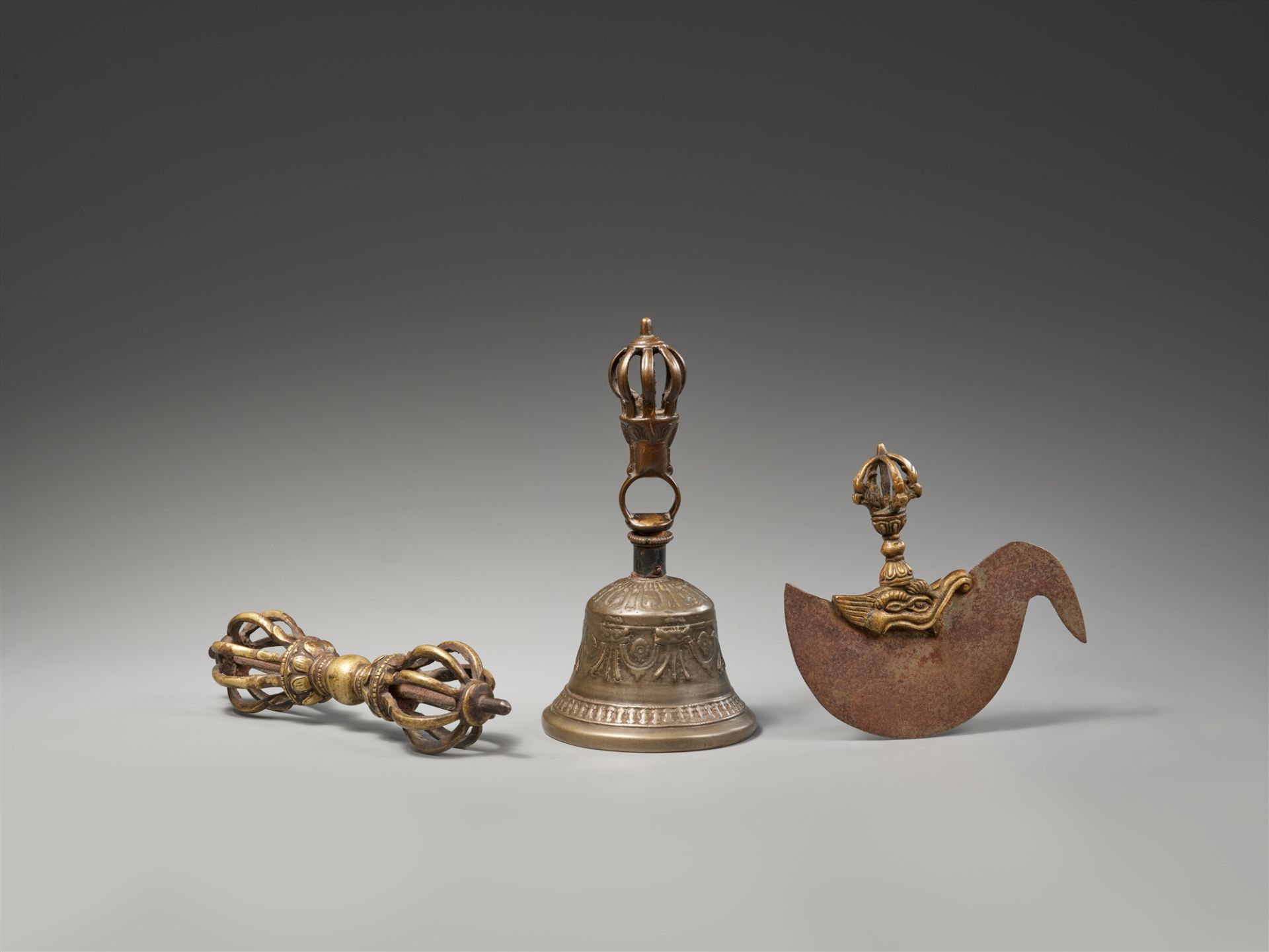 A vajra, a ghanta and an iron and brass kartika. Various metals. Tibet - Image 2 of 2