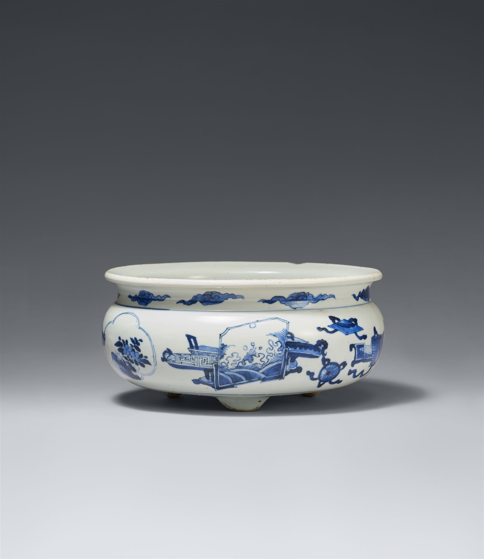 Blau-weißer Dreifuß-Weihrauchbrenner. Kangxi-Ära (1662-1722)