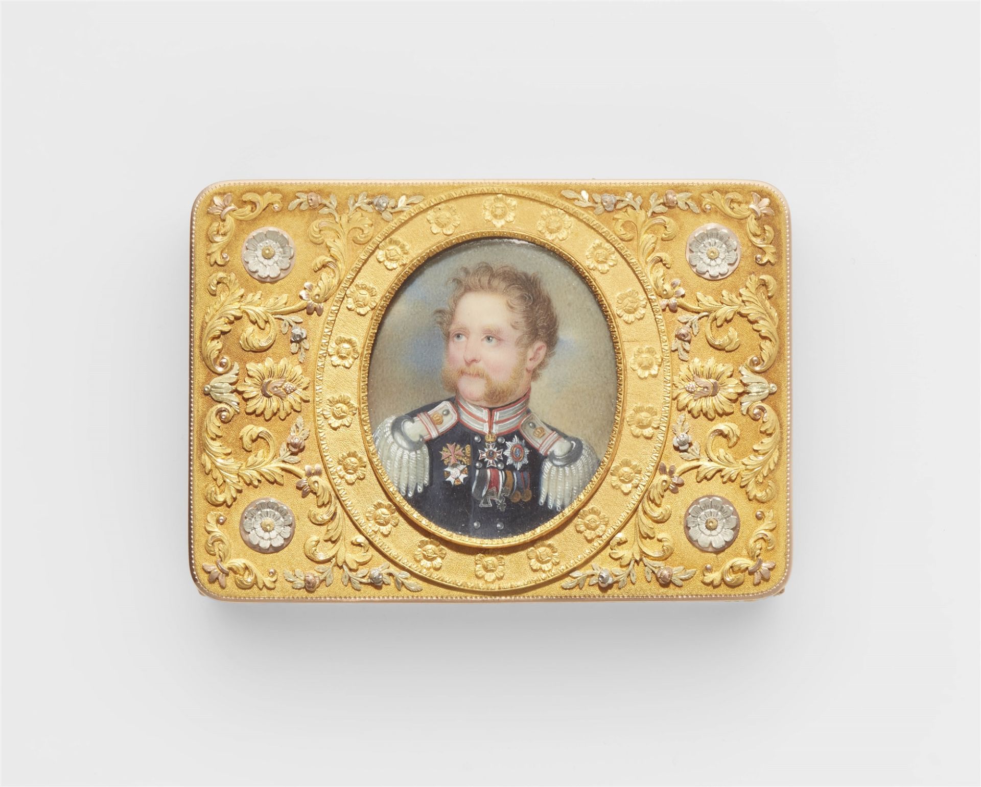 A German 14k four colour gold box with portrait of the electoral prince and landgrave Wilhelm II von - Image 2 of 9