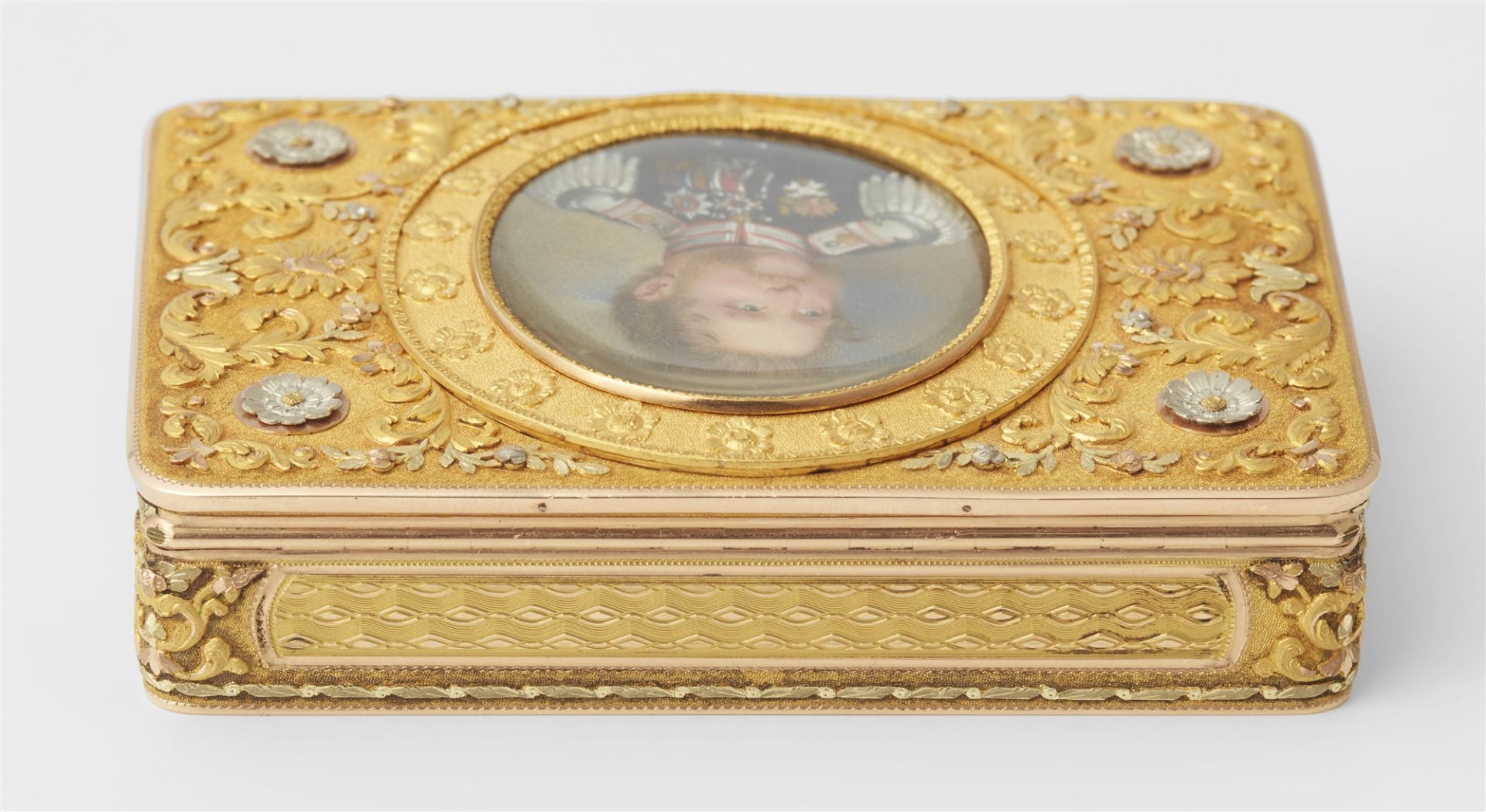 A German 14k four colour gold box with portrait of the electoral prince and landgrave Wilhelm II von - Image 5 of 9