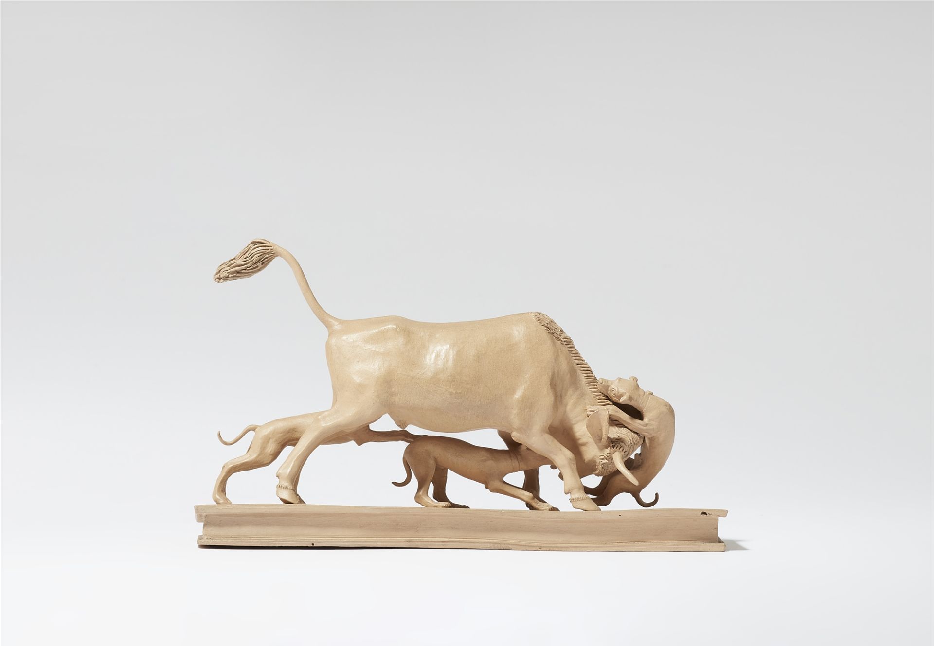 A terracotta sculpture of a bull hunt - Image 2 of 2