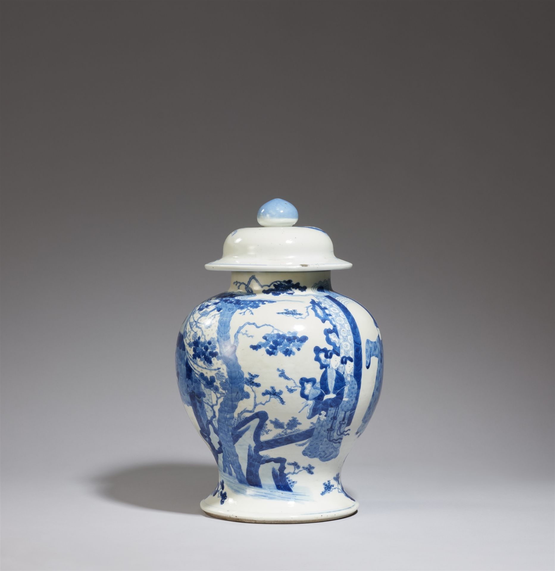 Blau-weißer Deckeltopf. Kangxi-Ära (1662-1722) - Bild 2 aus 2