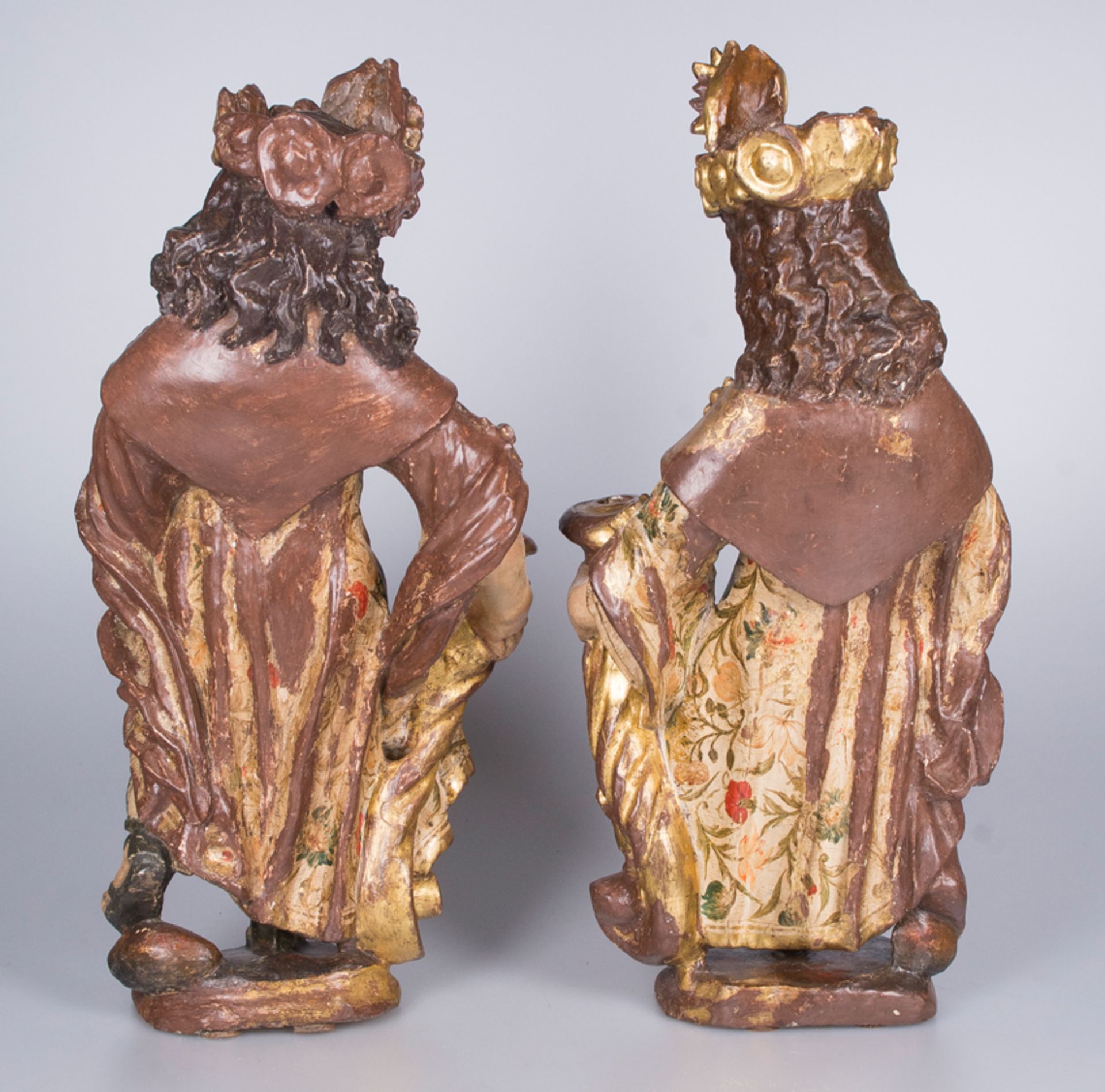 Imposing pair of angels in carved, gilded and polychromed wood. Viceroyalty of Peru. 17th - 18th cen - Bild 11 aus 11