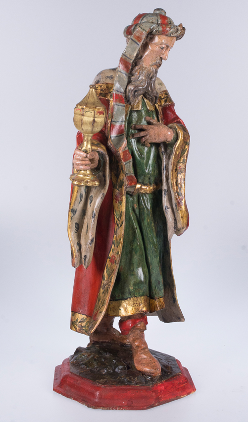 "King Melchior". Sculpture in carved and polychromed wood. Anonymous, Castilian.  Circa 1725-1750. - Image 3 of 10