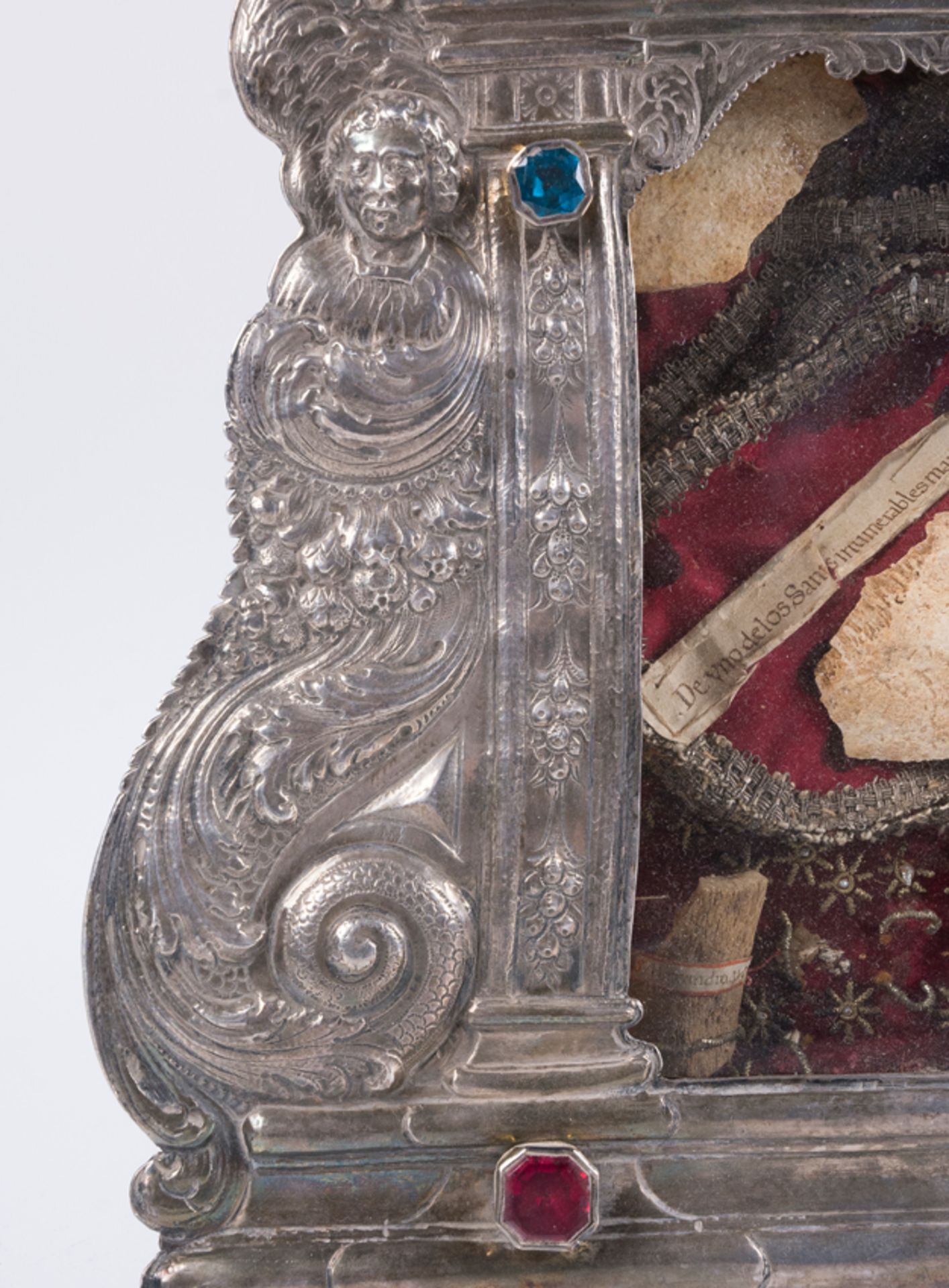 Silver reliquary of One of the Innumerable Martyrs, Saint Alexander and Saint Gavinus the Presbyter. - Image 4 of 6