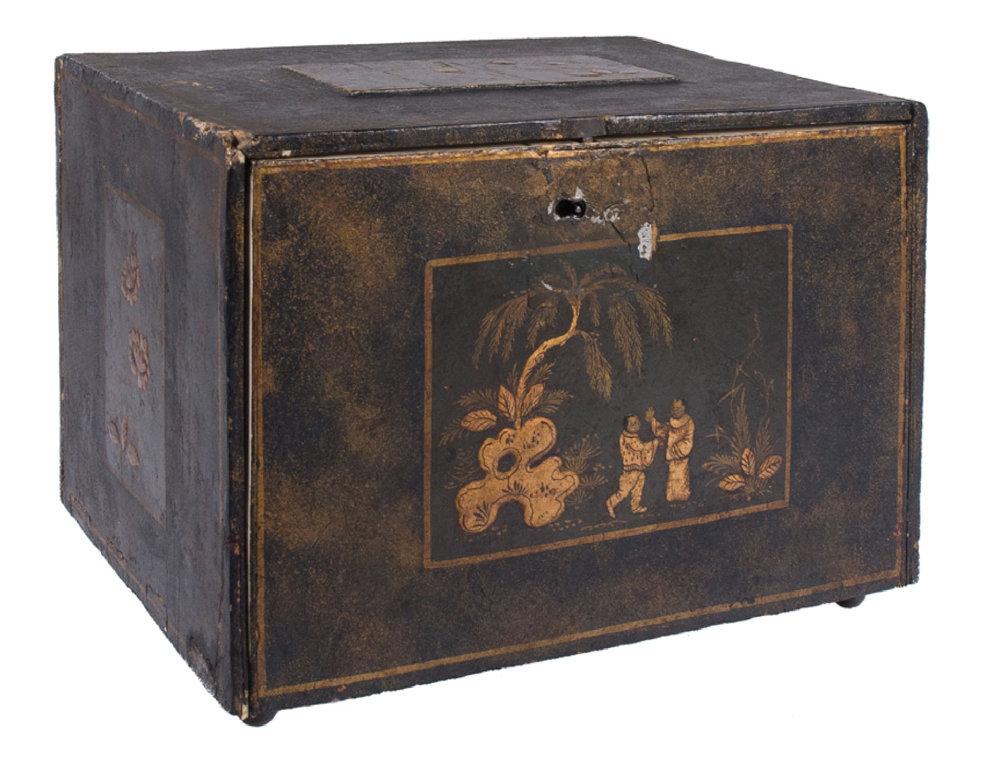 Gilded, lacquered wooden chest with engraved and gilded ivory interior. Indo-Portuguese. 18th centur - Bild 5 aus 10