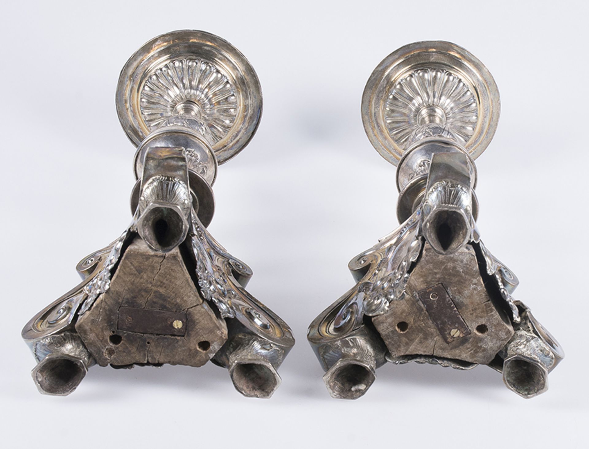 Pair of carved, embossed and chiselled silver candlesticks punched with the &quot;MAS&quot; mark by - Image 5 of 5