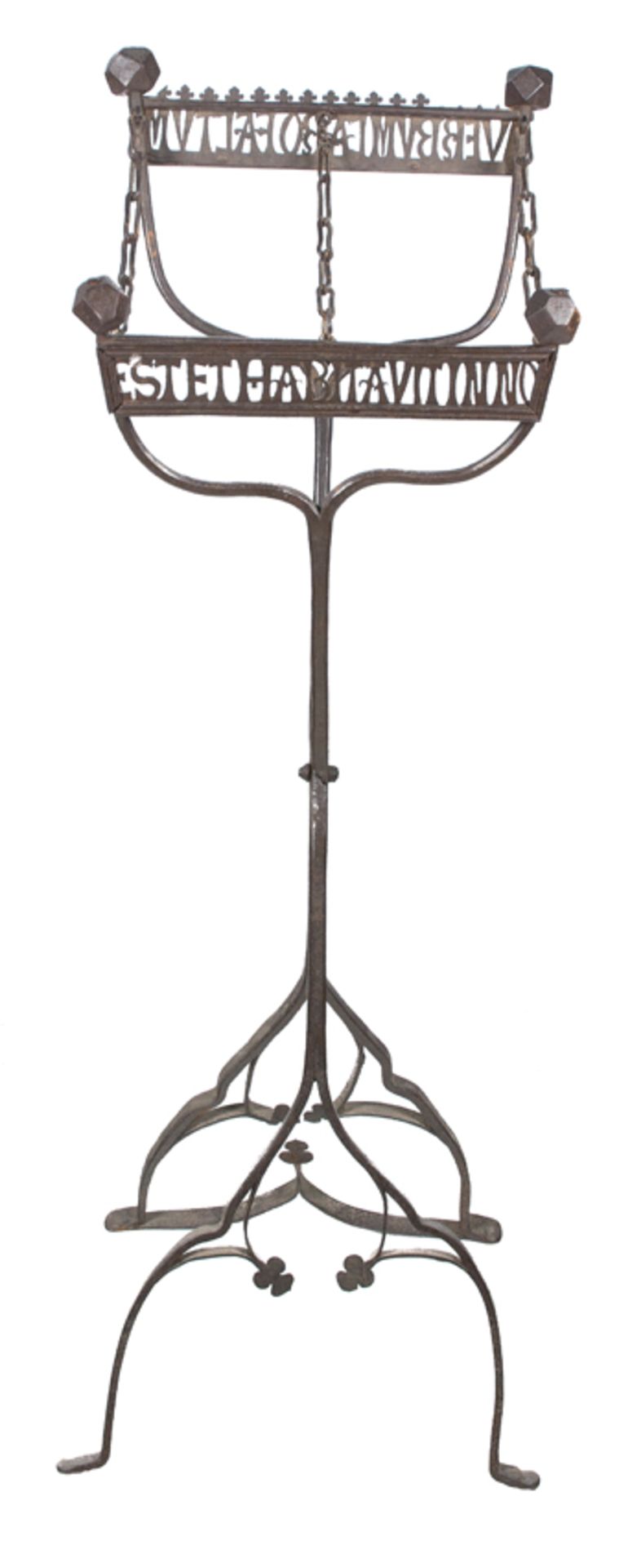 Wrought iron scissor lectern. Gothic. 15th century.