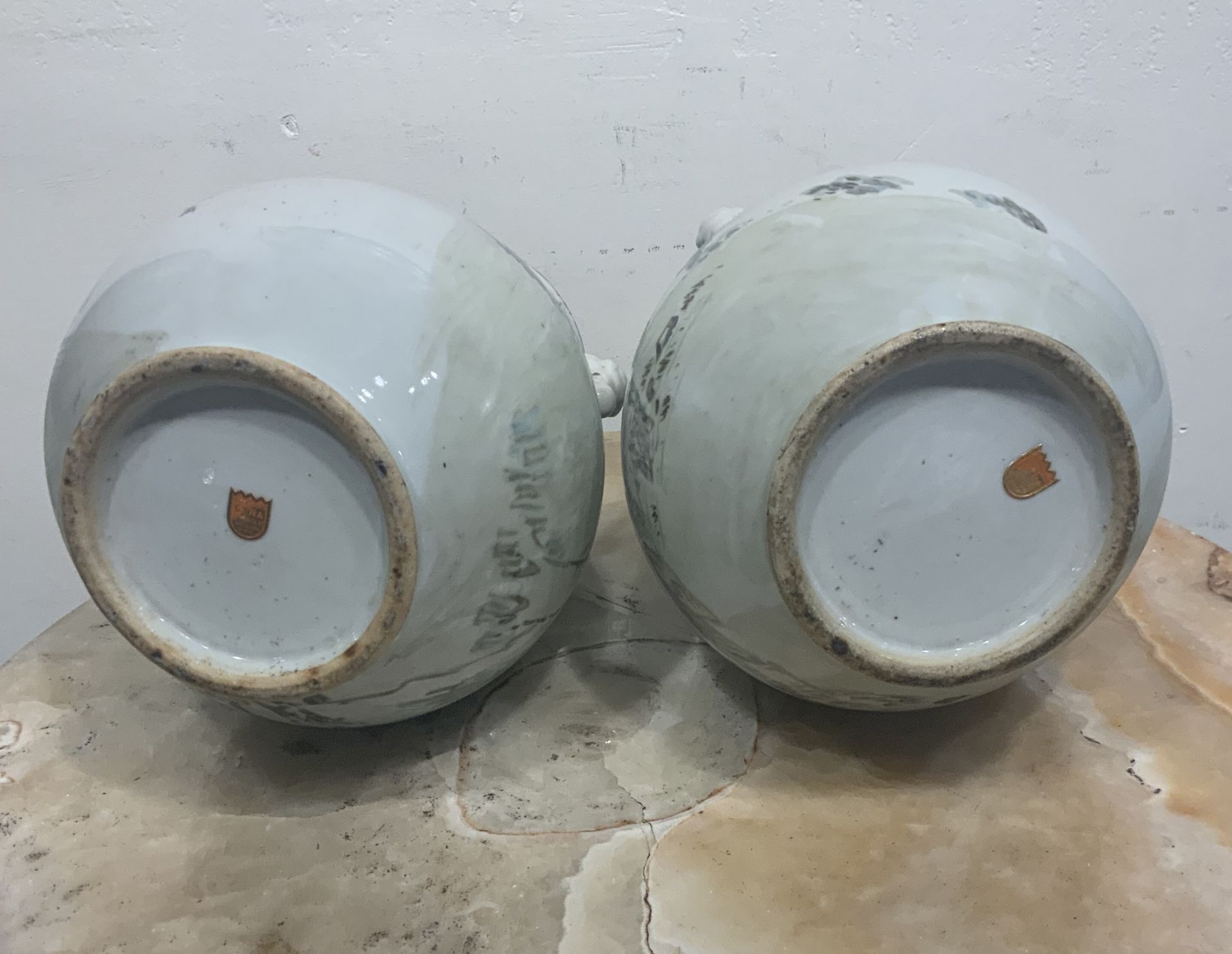 Pair of porcelain vases. Rose family. Ching period. - Bild 5 aus 5