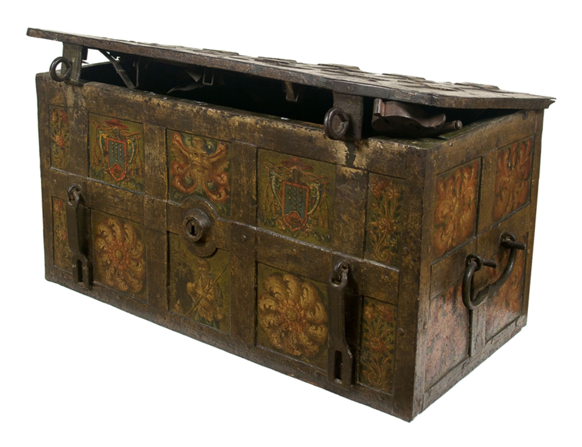 Wrought iron strongbox polychromed with damask effect. Nuremberg. 16th century. - Bild 5 aus 7