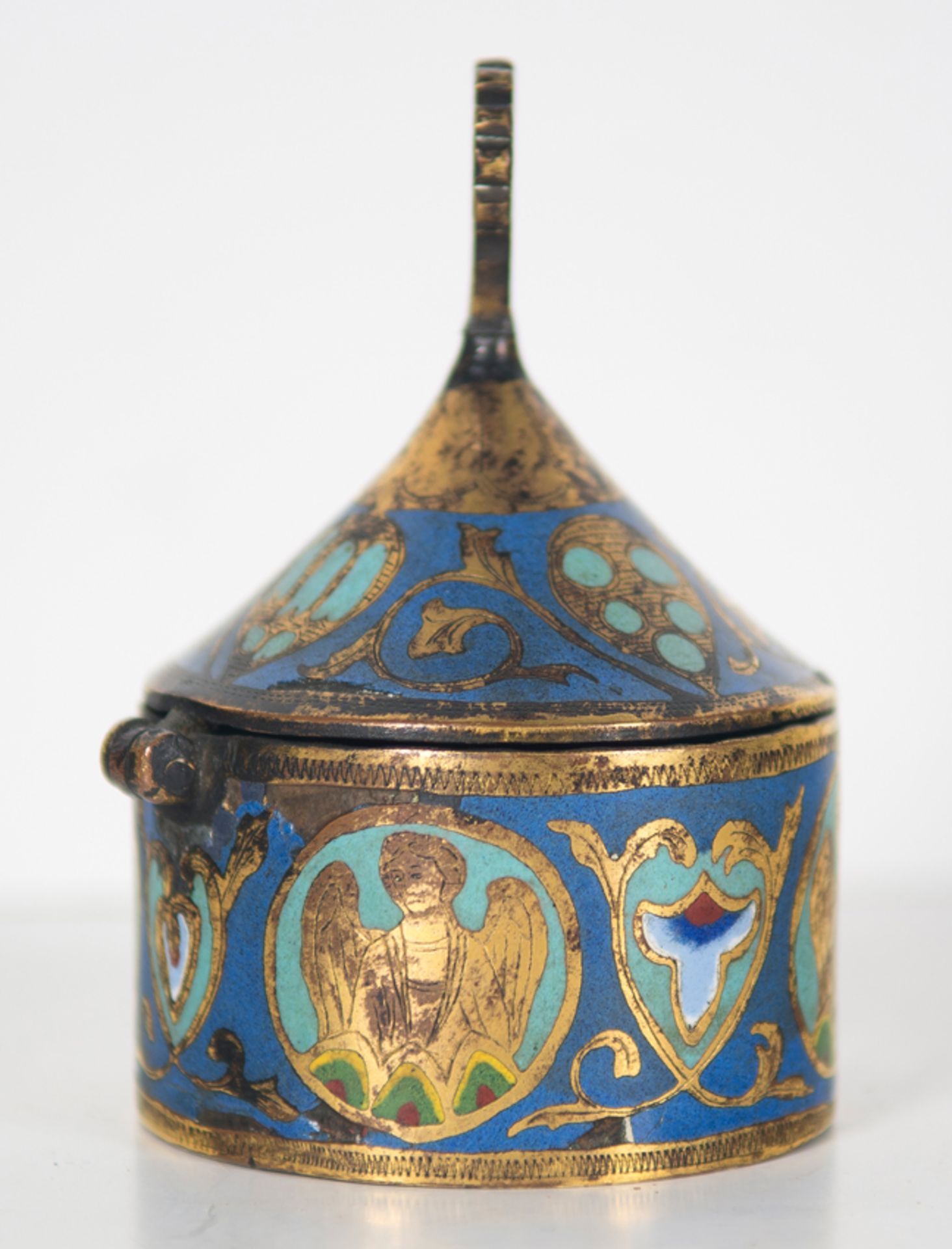 Copper gilt and engraved pyx, with champlev&eacute; enamel. Limoges. France. Romanesque. 13th centur - Image 2 of 16