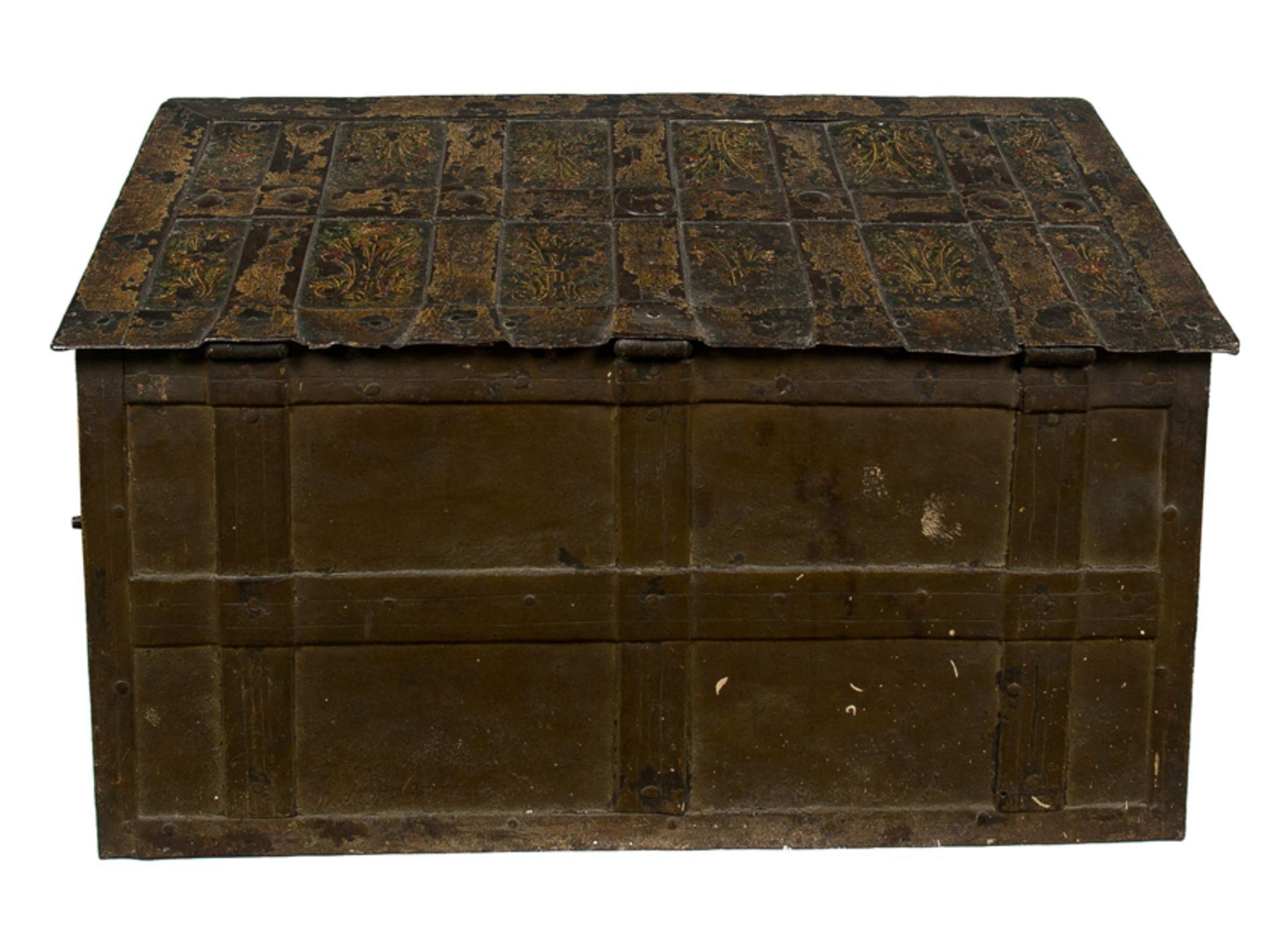 Wrought iron strongbox polychromed with damask effect. Nuremberg. 16th century. - Bild 6 aus 7
