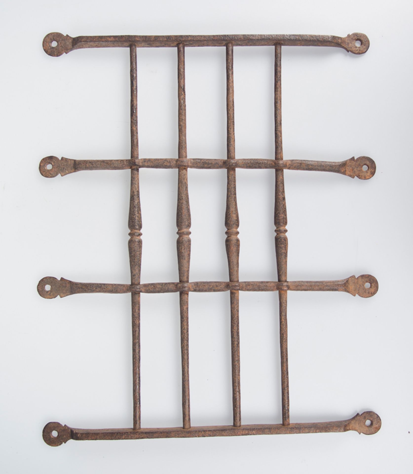 Wrought iron window grille. 16th - 17th century. - Bild 4 aus 4