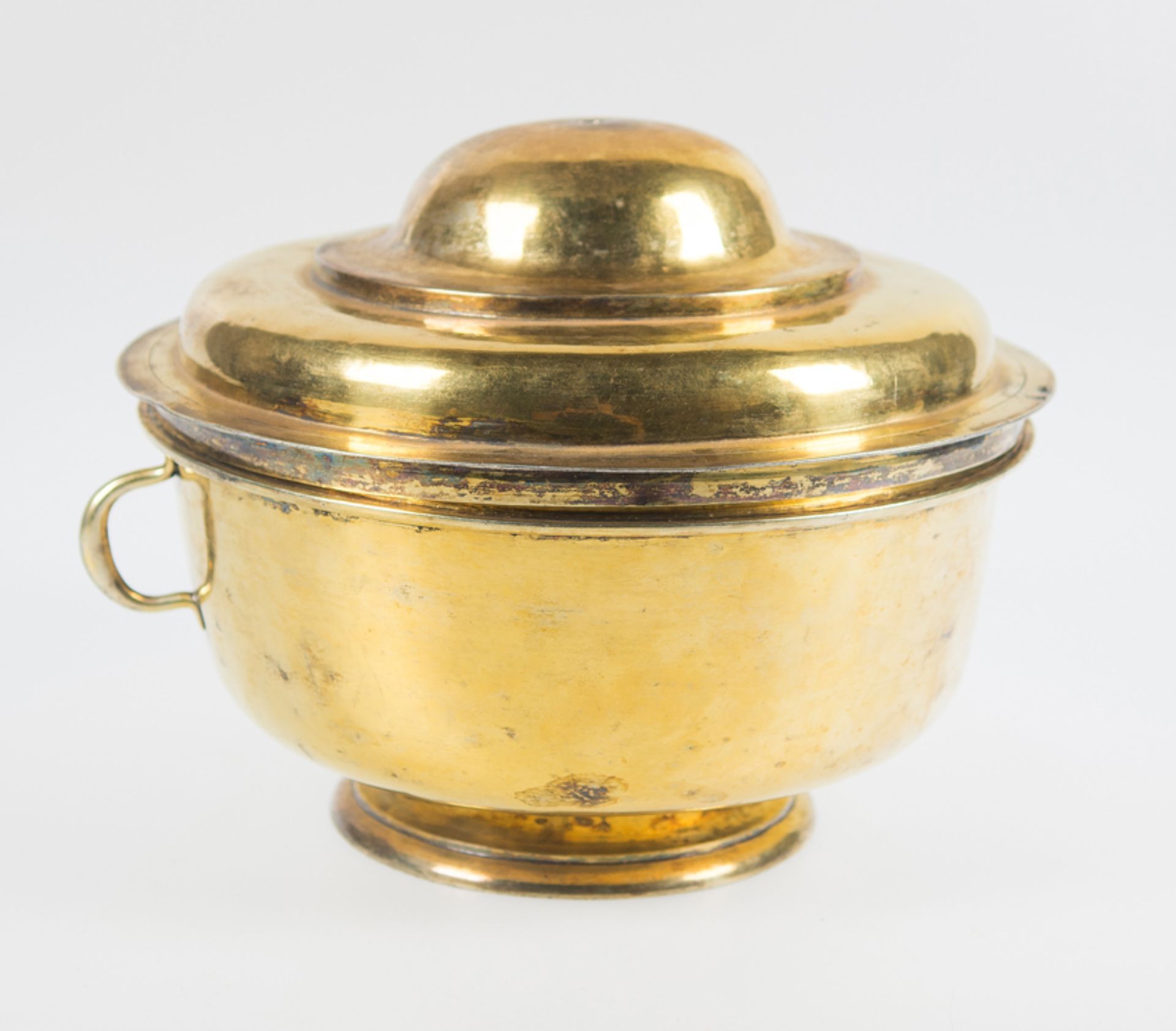 Embossed and gilded, moulded, chiselled, and engraved silver container with lid.&nbsp; Attributed to - Image 2 of 10