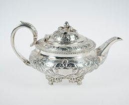 Silver teapot. England. 19th - 20th century. Marked W H.