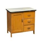 An early 20th century kitchen cabinet with enamel top. Circa 1920s-30s. 76.5x46x72cm