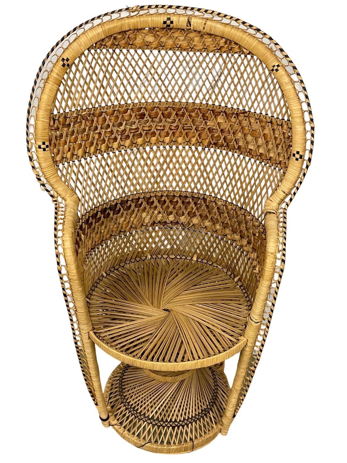 A wicker peacock chair. - Image 2 of 2