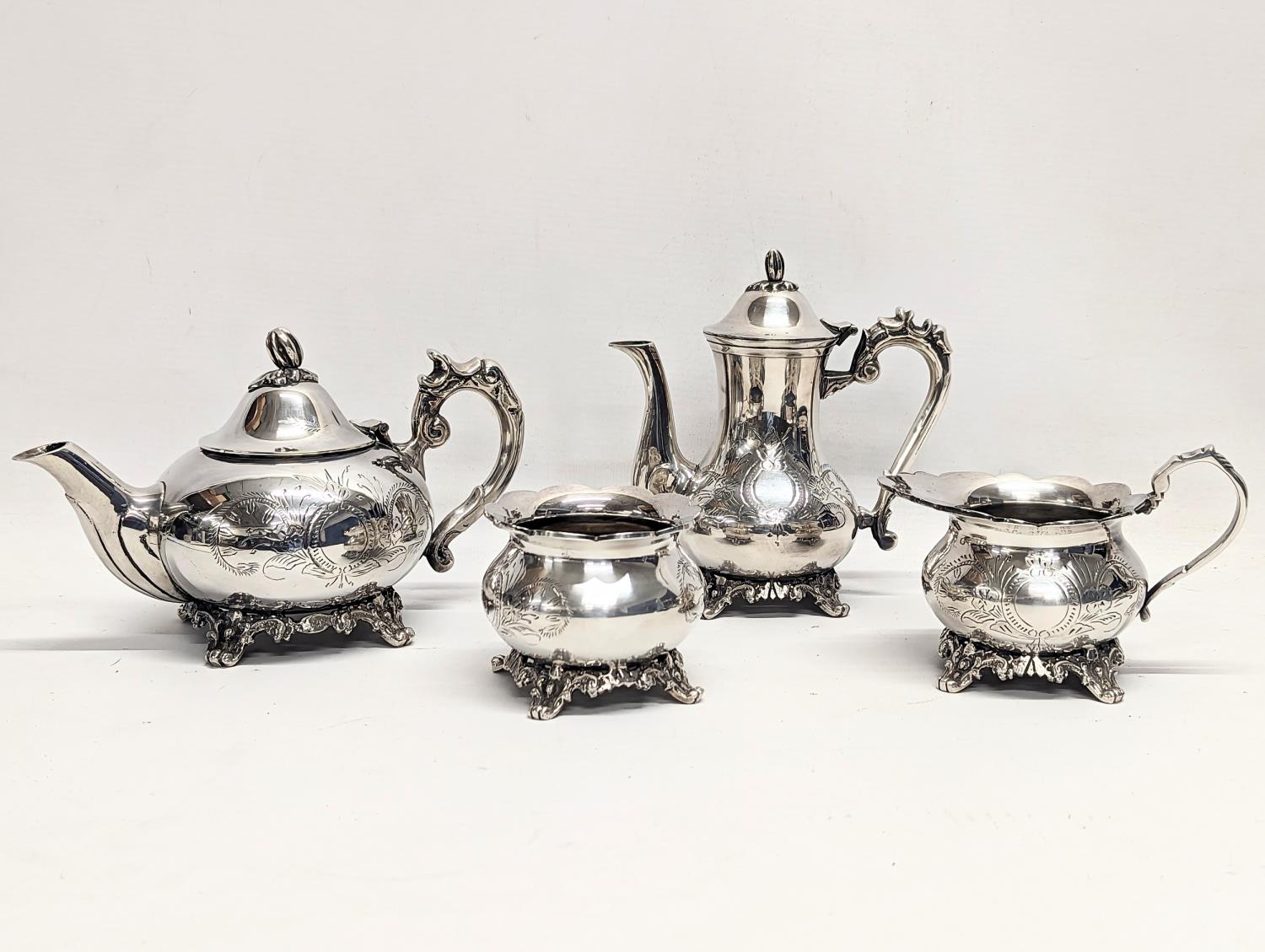 A 5 piece silver plated tea service. Tray measures 33.5cm - Image 3 of 3
