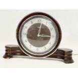 A vintage Art Deco mantle clock by Metamec. 28x19cm