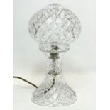 A crystal mushroom table lamp. 17x36.5cm.