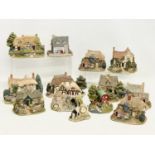 A collection of Lilliput Lane houses. Including 1 Border Fine Arts and 1 Memory Lane. Largest