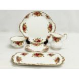 5 pieces of Royal Albert Old Country Roses.