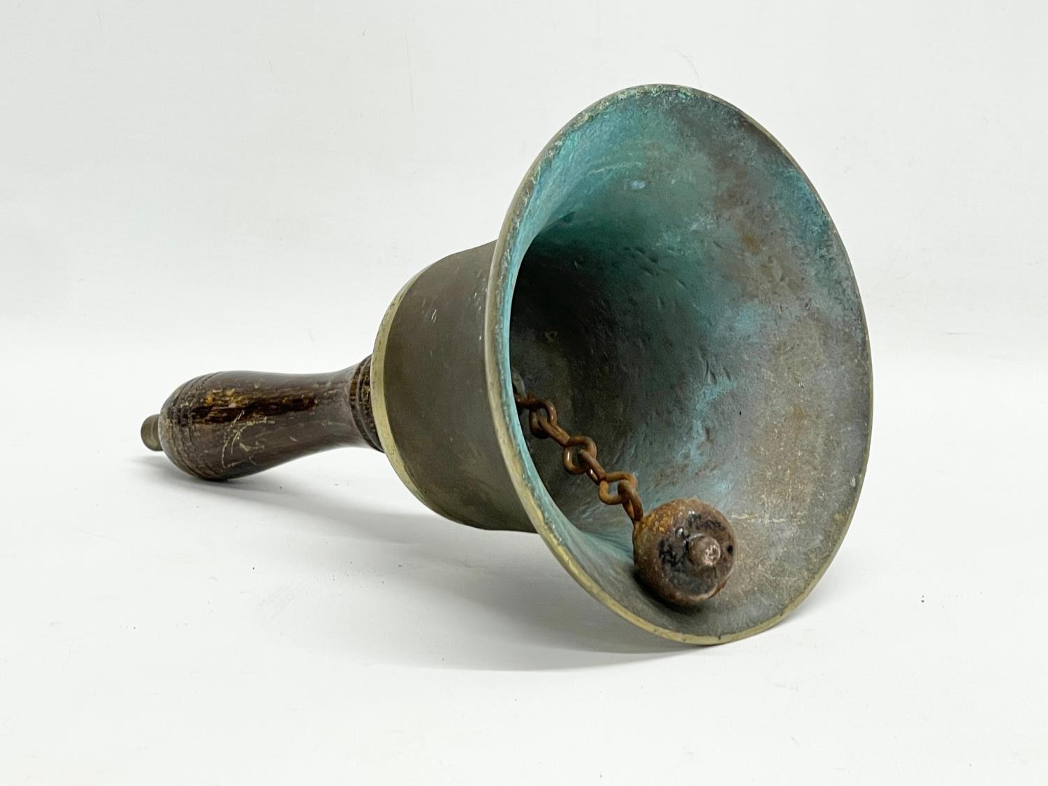 An early 20th century brass bell. 15x25cm. - Image 2 of 2