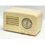 A vintage radio by Champion. 27x14x16cm