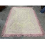 A large rug. 208x281cm