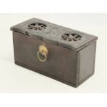 A late 19th century trinket box. 19x9x10cm