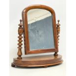 A Victorian mahogany tabletop dressing mirror. 48x18x50cm