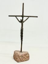 A vintage crucifix 25.5cm