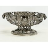A good quality late 19th century pierced silver plated bowl. 27x12cm