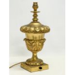 A good quality early 20th century ornate heavy brass table lamp. 1920-1930. 18x37cm