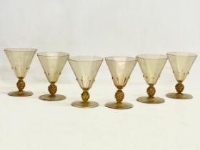 A set of 6 early 20th century Venetian Murano dessert glasses by Antonio Salviati. 1920’s. 10x14cm