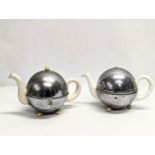 2 vintage teapots.