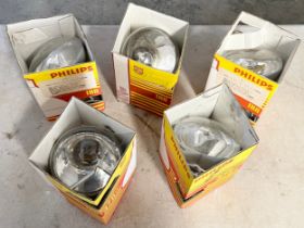 5 large Philips 375w bulbs in boxes.