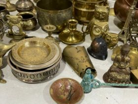 A large collection of good quality vintage brass ware.