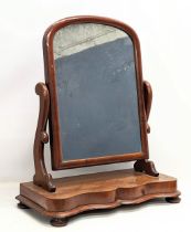 A large Victorian mahogany table top dressing mirror. 63x31x80cm