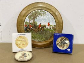 A hunting wall plaque and 2 miniature Goebel plates.