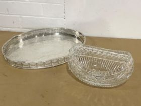 A heavy crystal bowl, pierced silver plated tray and a Spurs Football Nut. Bowl measures 26x17x14cm