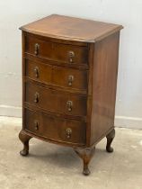 A Georgian style bow front chest of drawers. 47x35x76cm