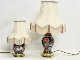 A pair of Chinese table lamps. Largest base 32cm