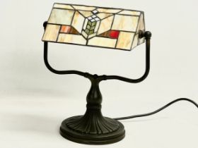 A Tiffany style desk lamp. 26x32cm