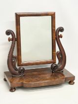A William IV mahogany dressing mirror. 56x33x60cm